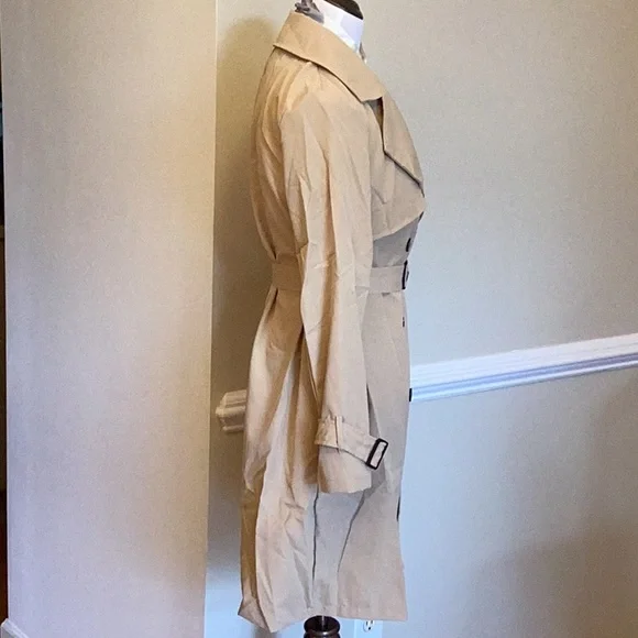 New knee length trench coat,size large double breasted buckle straps sleevesNWOT - Picture 5 of 9